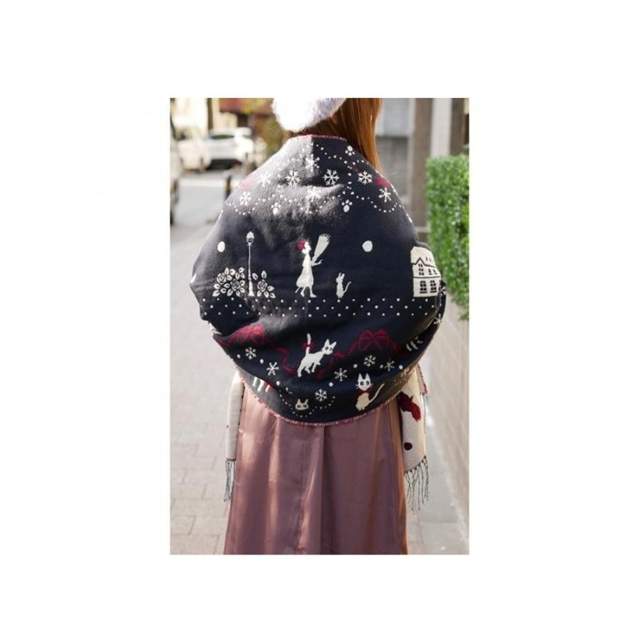 Outfits | Maison Ghibli Stole With Button Kiki Snowing City - Kiki'S Delivery Service