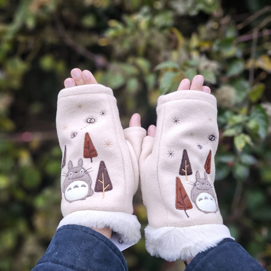 Outfits | Maison Ghibli Totoro Fir Trees Gloves - My Neighbor Totoro