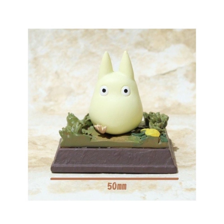 Statues | Maison Ghibli Stop Motion Collection Totoro Fast Walk Small Totoro Pose 3 - My Neighbor Totoro