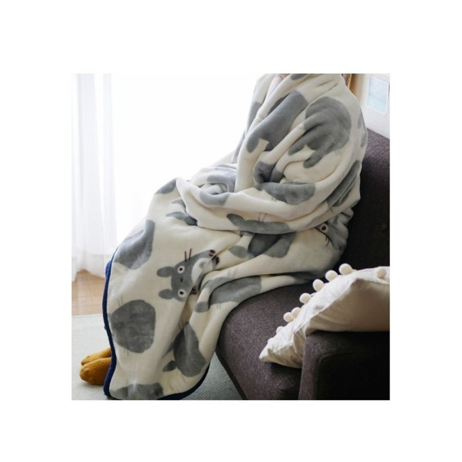 Household Linen | Maison Ghibli Long Blanket Totoro Silhouette 200X140 Cm - My Neighbor Totoro